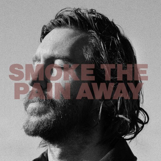 Келвін Харріс Повертається з Синглом “Smoke the Pain Away”