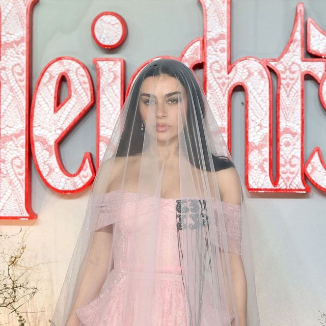 Charli XCX: саундтрек до «Грозового перевалу» може стати третім лідером чарту у Британії