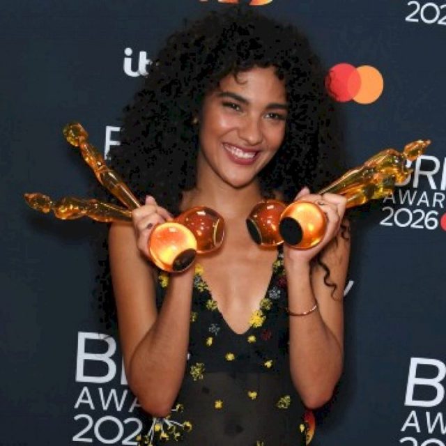 Олівія Дін стала головною тріумфаторкою BRIT Awards 2026