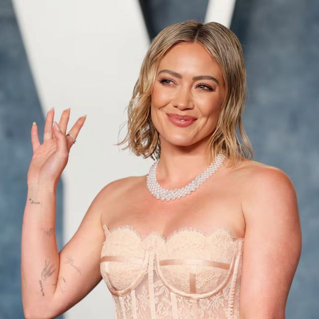 Повернення Хіларі Дафф: альбом «luck… or something» дебютував у топ-10 Billboard